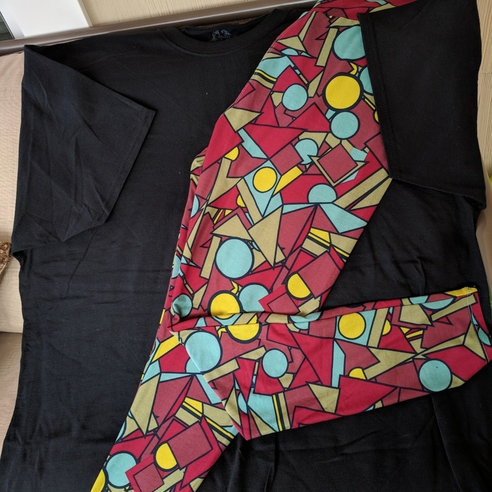 NWOT LLR TC Leggings outfit set plus XXL Black Tee